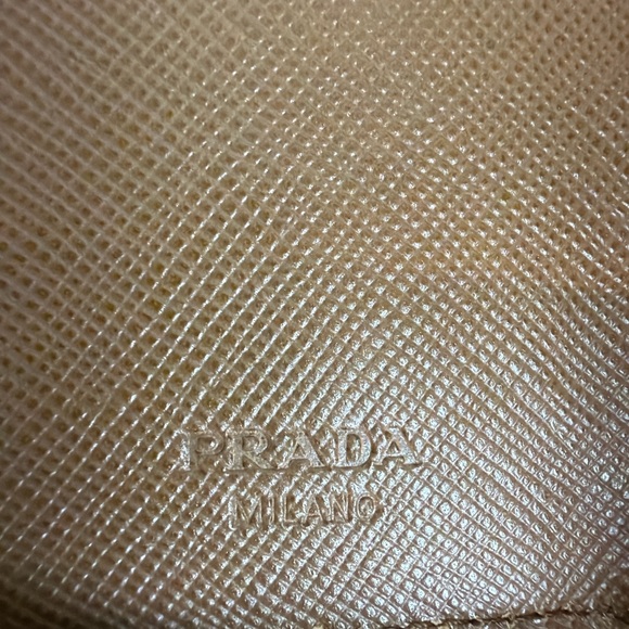 Prada Milano Saffiano Leather Zip Key Case Wallet 6 Hook Taupe Made In Italy - Picture 3 of 8